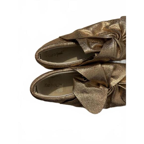 Cat & Jack Fancy Slip-On Shoes - Shiny Bronze sz 5 - Picture 2 of 4